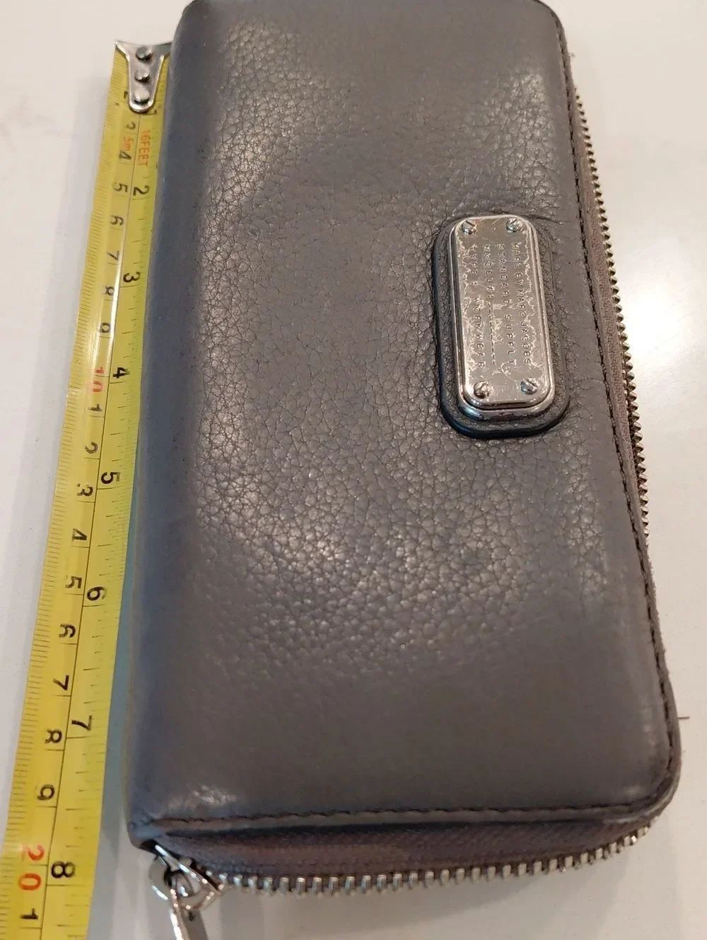 Marc By Marc Jacobs Brown Leather Wallet..NEW